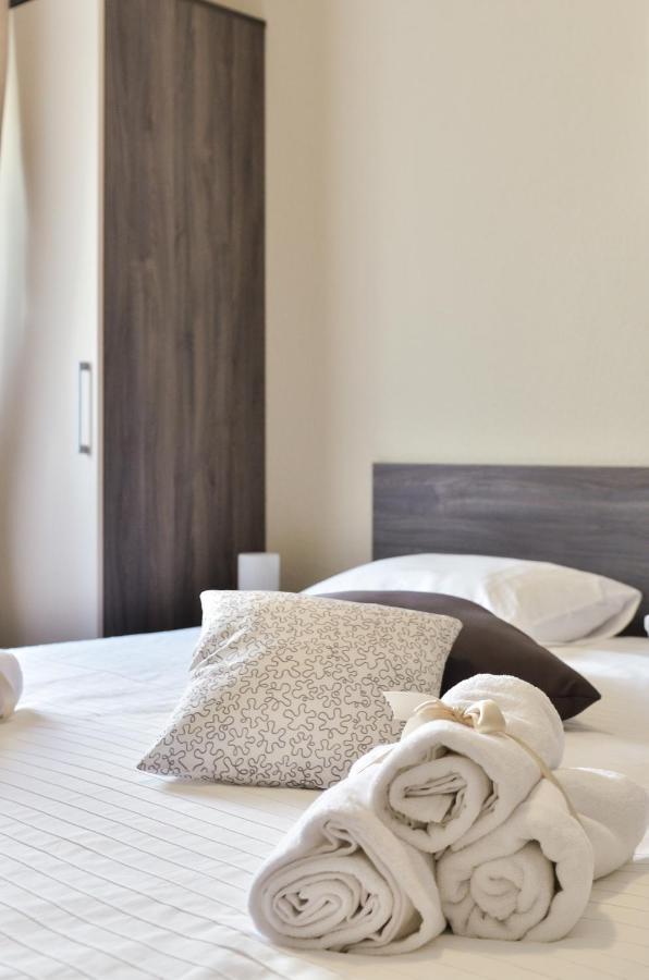Apartmani Peric 1 Meka Draga Obrovac Luaran gambar
